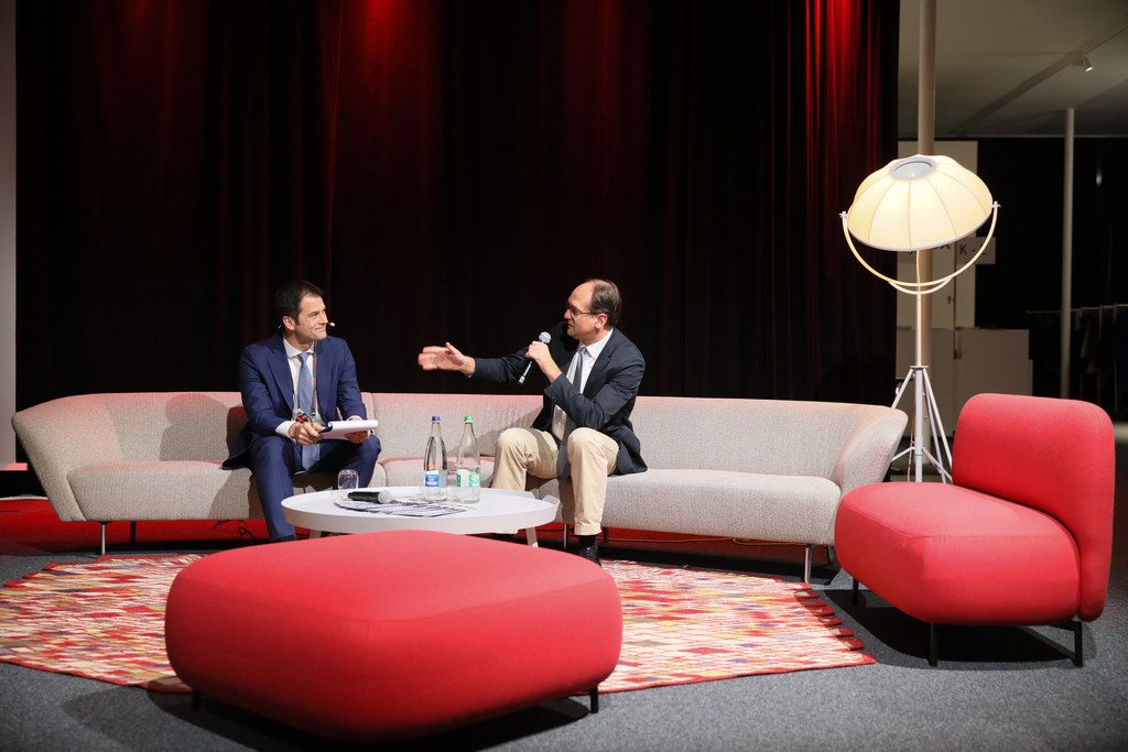 Dialog on a sofa