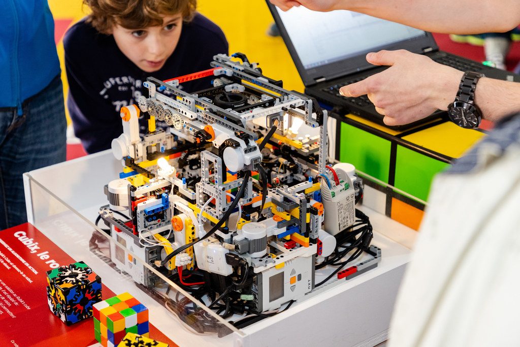 Robot en blocs de jeu LEGO Technic
